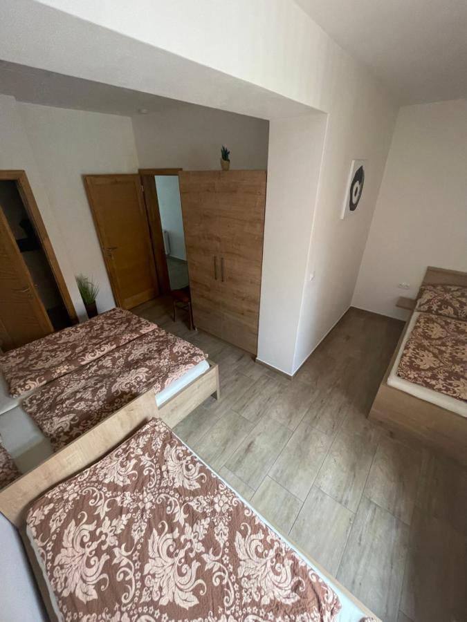 Rodinny Penzion Kohoutek Hovorany Luaran gambar